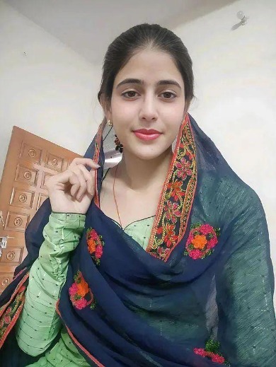 female Call Girls in Kanpur