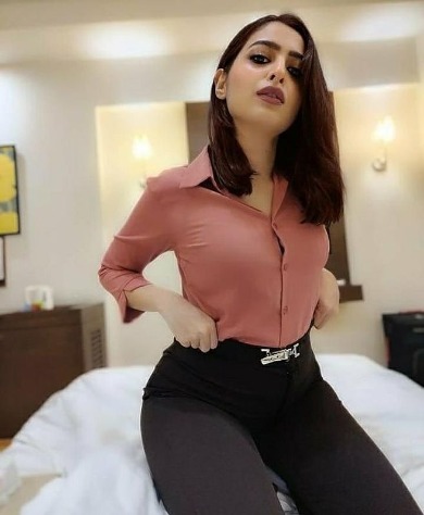 Call Girls in Kanpur
